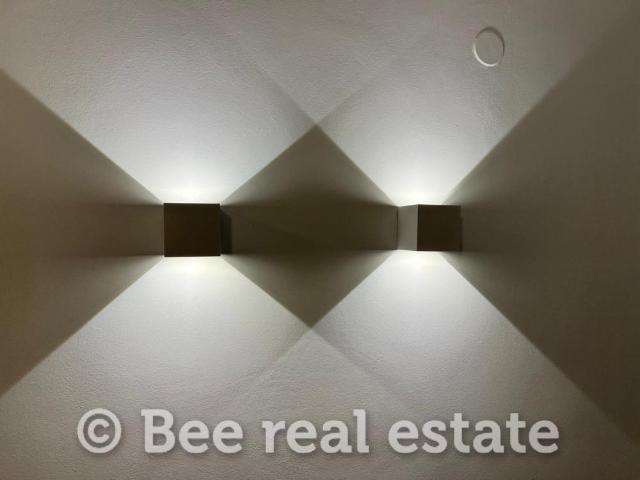 231101016-347