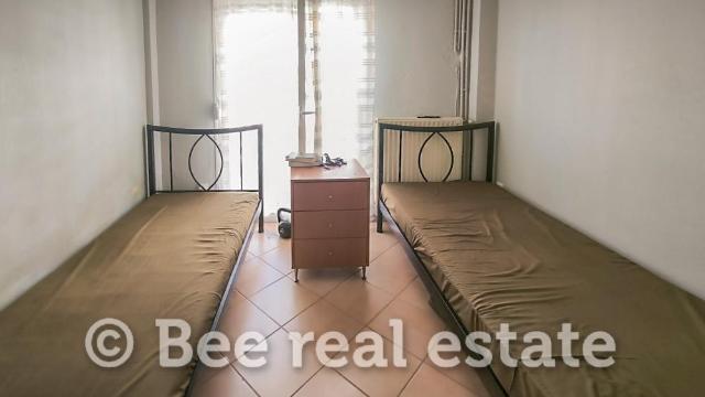 231071017-1463