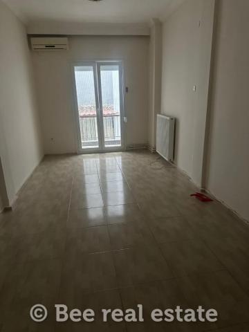 231101082-1145