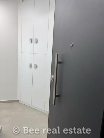 231101016-335