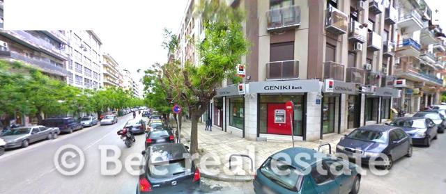 Κατάστημα 400 τ.μ. · φωτογραφία 1