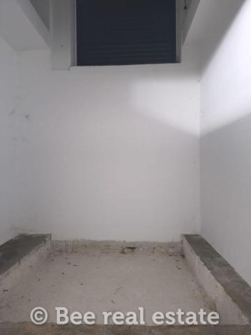 261025-175